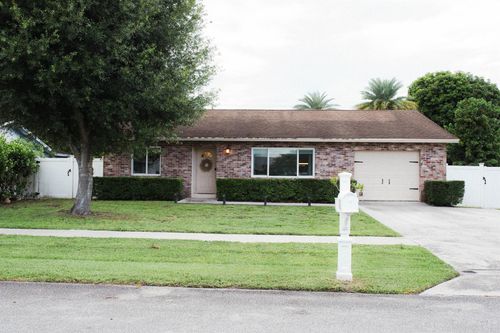 113 Cortes Ave, Royal Palm Beach, FL, 33411-1301 | Card Image