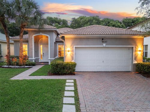 19397 Stonebrook St, Weston, FL, 33332-2430 | Card Image