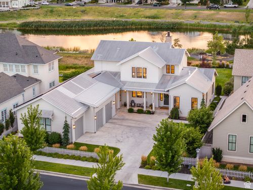 10688 S Watery Way, South Jordan, UT, 84009-7765 | Card Image