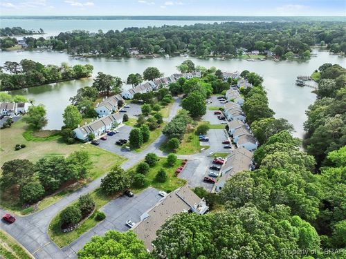 1f-8001 Sunset Dr, Hayes, VA, 23072-3623 | Card Image