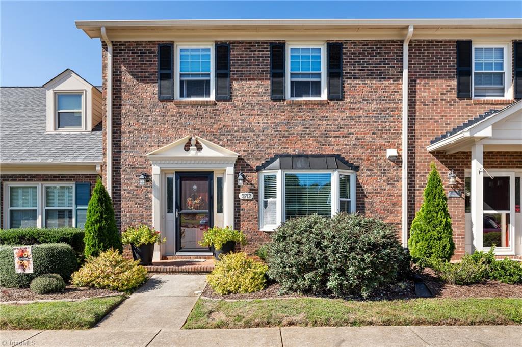 Sawgrass Rd, Greensboro, NC 27410