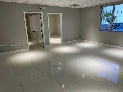 4-13437 Nw 19th Ln, Doral, FL, 33182-1909 | Card Image