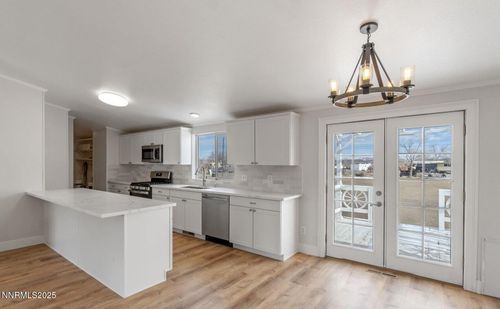 3810 Amber St, Silver Springs, NV, 89429-9328 | Card Image