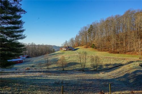 33960 Fout Road, McArthur, OH, 45651 | Card Image