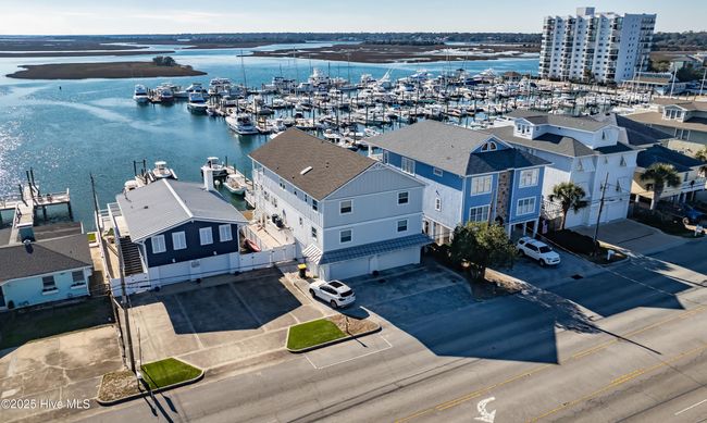 B - 440 Causeway Dr, Condo with 3 bedrooms, 3 bathrooms and 1 parking in Wrightsville Beach NC | Image 52