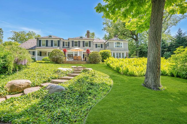 Award-winning professional landscaping | Image 20