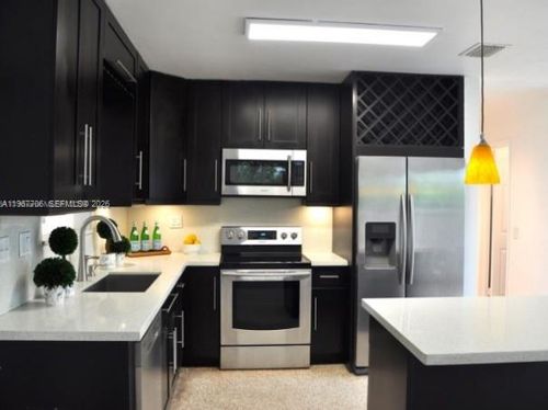 2401-2401 Sw 31st Ave, Miami, FL, 33145-3103 | Card Image