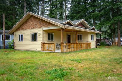 8445 Cimarron Way, House other with 2 bedrooms, 1 bathrooms and null parking in Maple Falls WA | Image 2