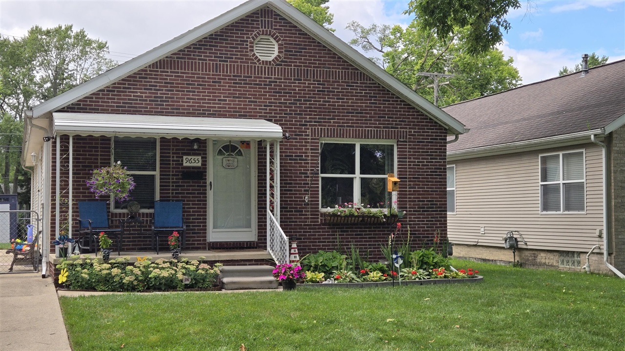 Hemingway , Redford, MI 48239