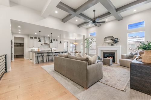 8043 S Ambrosia Ln, West Jordan, UT, 84081-3161 | Card Image