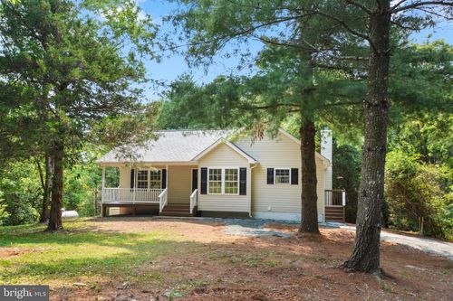 742 Albevanna Spring Road, SCOTTSVILLE, VA, 24590 | Card Image
