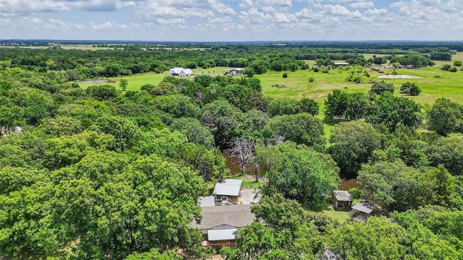 2869 Ranch Rd, House other with 3 bedrooms, 2 bathrooms and null parking in Whitesboro TX | Image 4