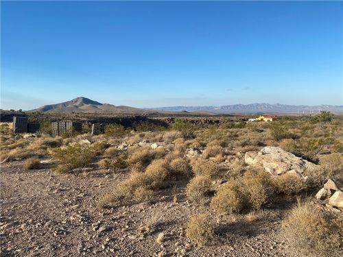 3544 E Lawman Dr, Kingman, AZ, 86401-6594 | Card Image