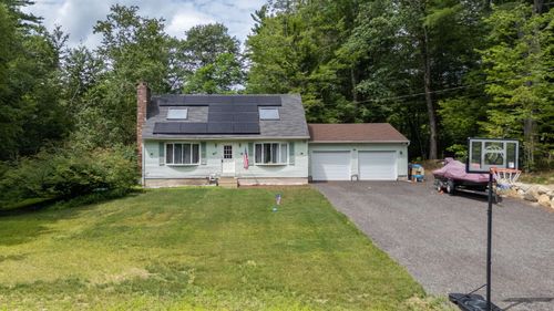 9 Adams Dr, Wilton, NH, 03086-5200 | Card Image