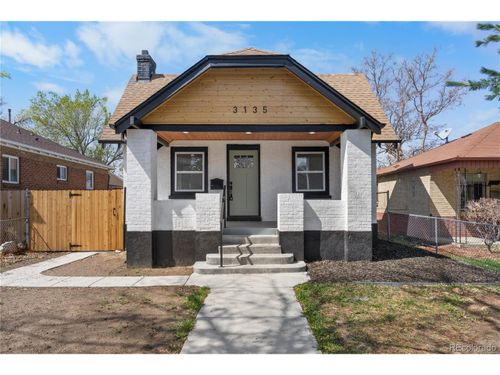 3135 N Columbine St, Denver, CO, 80205-4142 | Card Image