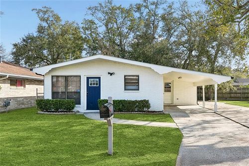 2628 Cardinal Dr, Marrero, LA, 70072-5802 | Card Image