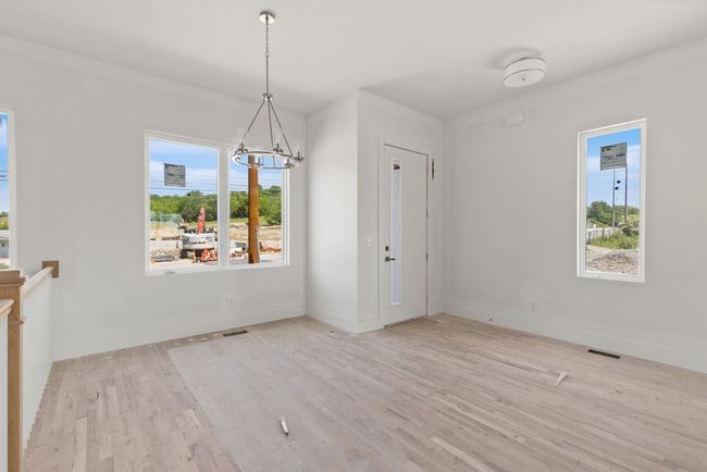 APT-17 - 1016 W Trinity Ln, House attached with 3 bedrooms, 4 bathrooms and 2 parking in Nashville TN | Image 6