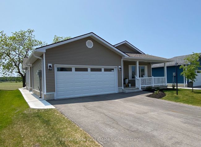 215 Lake Breeze Dr, House other with 2 bedrooms, 2 bathrooms and 2 parking in Goderich ON | Image 30