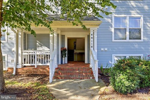 302-44118 Natalie Ter, ASHBURN, VA, 20147-3976 | Card Image