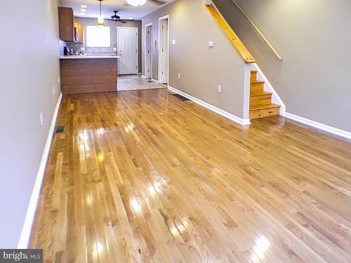 2346 Gerritt St, PHILADELPHIA, PA, 19146-4107 | Card Image