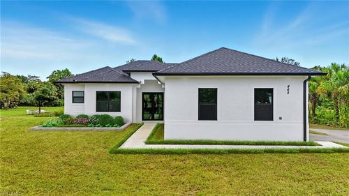 442 4th St Se, NAPLES, FL, 34117-9374 | Card Image
