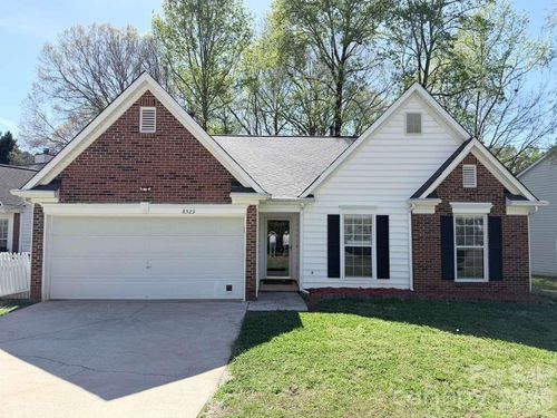 8523 Boxford Ct, Charlotte, NC, 28215-7353 | Card Image