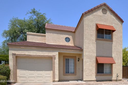 1026 W Pegasus Dr, Tempe, AZ, 85283-6104 | Card Image