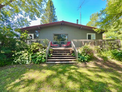 1093 Tiffany Lane, Minden, ON, K0M2K0 | Card Image