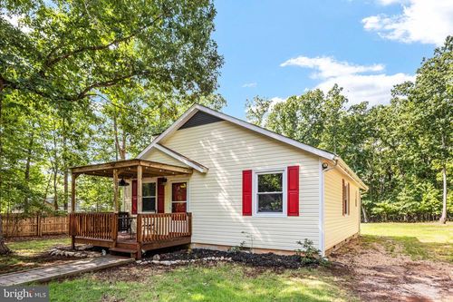 15012 Comfort Ln, MINERAL, VA, 23117-9625 | Card Image