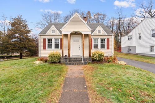 29 Haywood Ln, Hamden, CT, 06514-3030 | Card Image