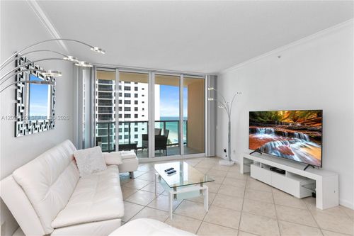 1008-2501 S Ocean Dr, Hollywood, FL, 33019-2633 | Card Image