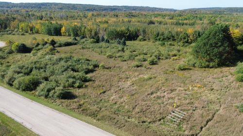 456 Fox Ln, Benzonia, MI, 49616 | Card Image