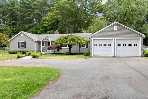 188 Washington St, Topsfield, MA, 01983-1634 | Card Image