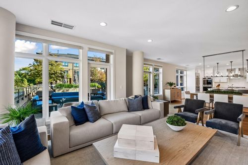 220-875 Lake St N, Wayzata, MN, 55391-2761 | Card Image