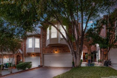 147 Elizabeth Rd, Townhouse with 4 bedrooms, 3 bathrooms and null parking in Alamo Heights TX | Image 1