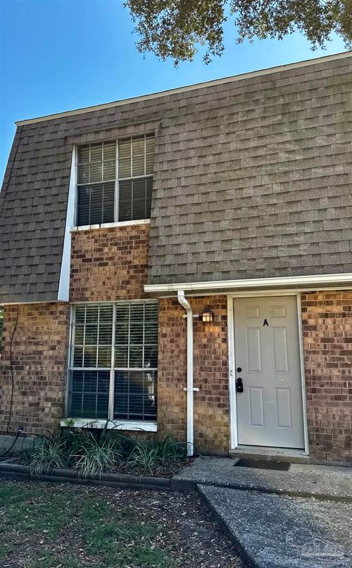 a-8101 Tippin Ave, Pensacola, FL, 32514-4748 | Card Image