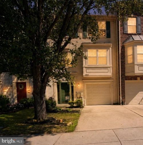 2504 Smoketree Ln, CROFTON, MD, 21114-1166 | Card Image