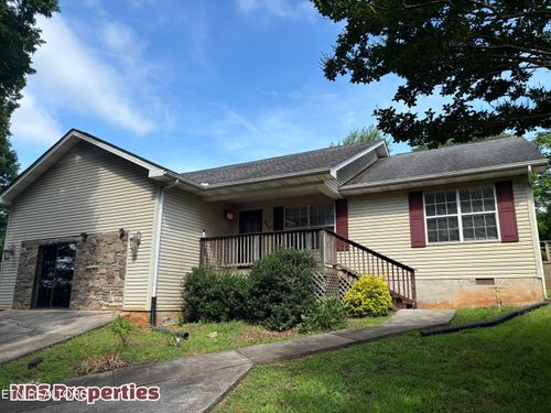 119 N Clover Hill Ridge Rd, Maryville, TN, 37801-9507 | Card Image