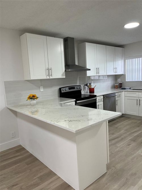 719-719 Banks Rd, Margate, FL, 33063-4653 | Card Image