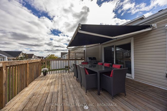 460 Country Club Dr, House attached with 3 bedrooms, 3 bathrooms and 4 parking in Bath ON | Image 42