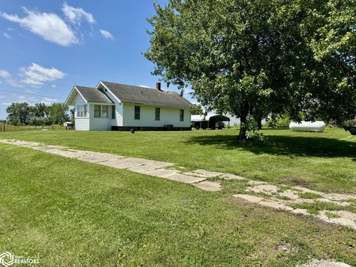 201 4th St, Redding, IA, 50860 | Card Image