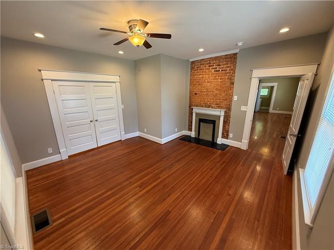 APT-3 - 235 W End Blvd, Home with 1 bedrooms, 1 bathrooms and null parking in Winston Salem NC | Image 13