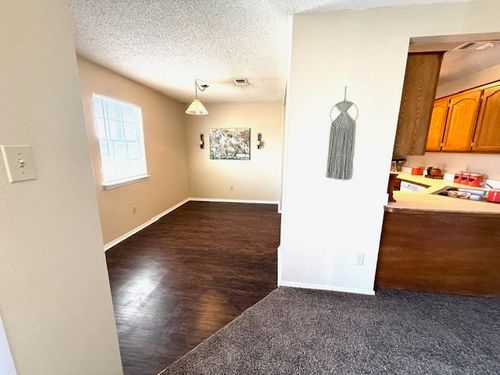 125 Ne Johnson Ave, Burleson, TX, 76028-4127 | Card Image