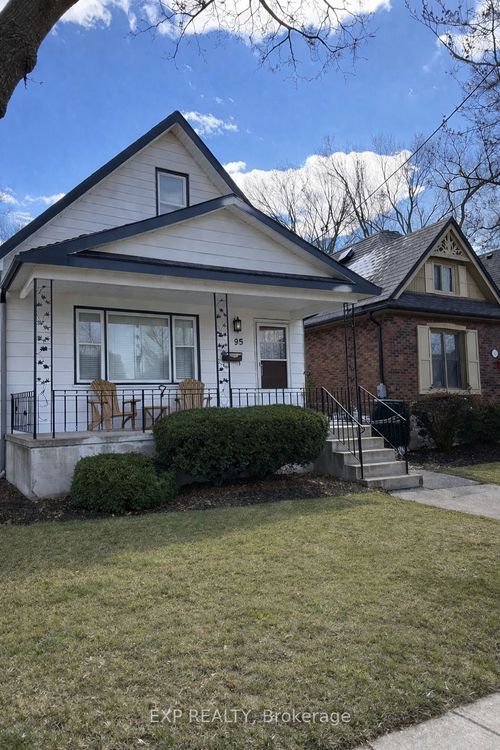 95 Langarth St E, London, ON, N6C1Z3 | Card Image