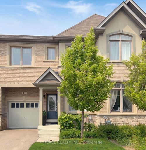 11 Oliana Way, Brampton, ON, L6Y6G8 | Card Image