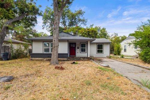 2342 Kingswood Dr, Dallas, TX, 75228-6346 | Card Image