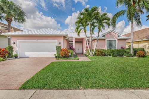 137 Nw Magnolia Lakes Blvd, Port St Lucie, FL, 34986-3568 | Card Image