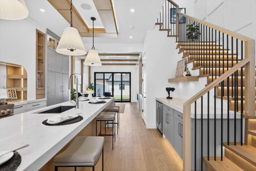 1708 21 Ave Nw, Calgary, AB, T2M1M3 | Card Image