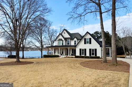 145 Bay Dr, Newnan, GA, 30263-5976 | Card Image