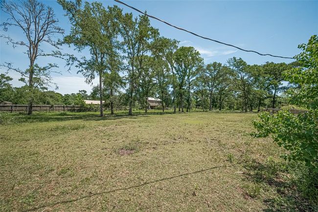914 Baker Rd, Home with 3 bedrooms, 2 bathrooms and null parking in Rosenberg TX | Image 35
